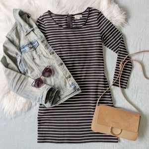 Striped dress with pockets